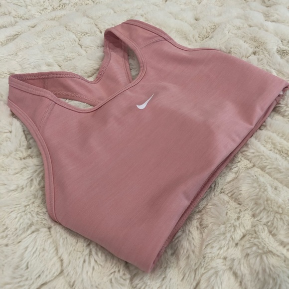Gently worn Nike Small removable padding racer back sports bra - Picture 6 of 6